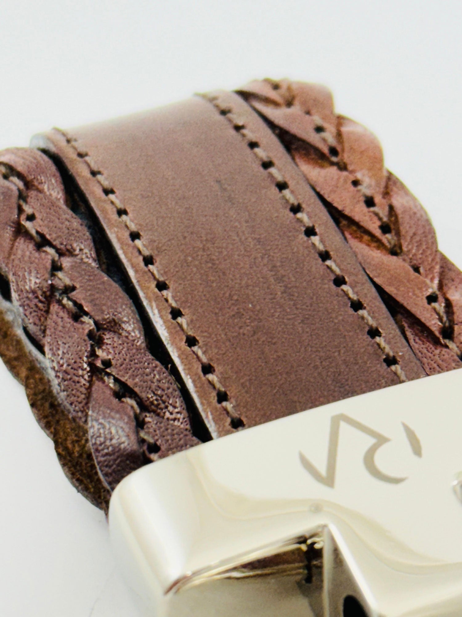 Men's sewn genuine leather key ring