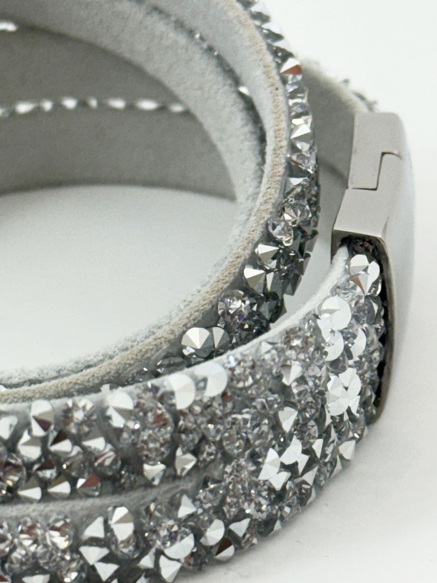 Amelia Bracelet in Genuine Leather with Crystals for Women